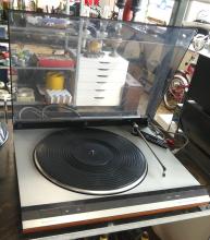 BANG AND OLUFSEN DANISH TURNTABLE AND RECEIVER
