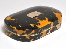 TORTOISESHELL NECESSAIRE