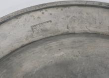 18TH CENTURY PEWTER CHARGER