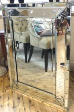 VENETIAN STYLE WALL MIRROR