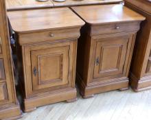 PAIR OF CHERRY BEDSIDE TABLES