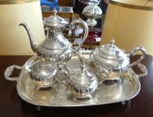 WM. A. ROGERS TEA AND COFFEE SERVICE