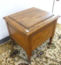 ANTIQUE COMMODE