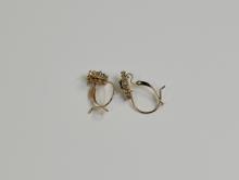 SAPPHIRE & DIAMOND EARRINGS