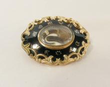 GOLD VICTORIAN MOURNING BROOCH