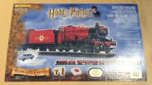 HARRY POTTER TRAIN SET AND DRONE