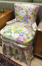 VINTAGE SLIPPER CHAIR