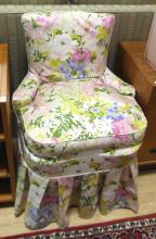 VINTAGE SLIPPER CHAIR