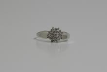 DIAMOND CLUSTER RING