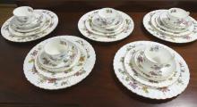 MINTON "VERMONT" DINNERWARE