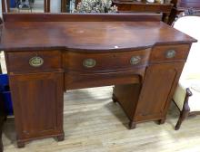 GEORGIAN MAHOGANY SIDEBOARD