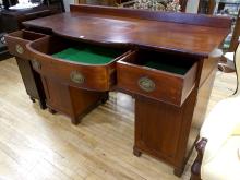 GEORGIAN MAHOGANY SIDEBOARD