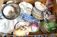 BOX LOT OF CUPS AND SAUCERS, ETC.