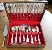 ROGERS BROS. "REFLECTION" FLATWARE