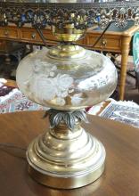 OIL LAMP STYLE TABLE LAMP