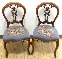 PAIR OF VICTORIAN ROSEWOOD SIDE CHAIRS