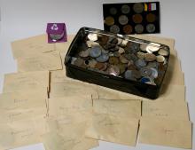 WORLD COINS & TOKENS