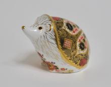 ROYAL CROWN DERBY