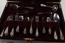 WALLACE "ROSE POINT" STERLING FLATWARE SERVICE