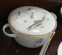 HUTSCHENREUTHER PORCELAIN FISH SERVICE