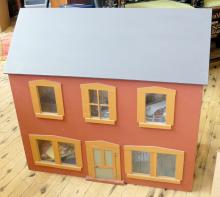 LARGE WOODEN DOLLHOUSE