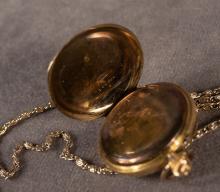 14KT GOLD PENDANT WATCH