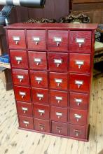 MODERN CABINET OF DRAWERS