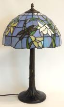 TIFFANY STYLE TABLE LAMP