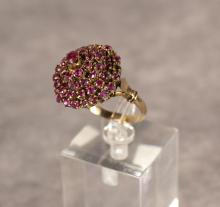 14KT GOLD RUBY RING