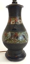 ANTIQUE CHINESE VASE