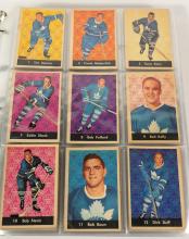 BINDER OF 1960'S HOCKEY CARDS