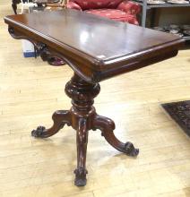 VICTORIAN CONSOLE TABLE