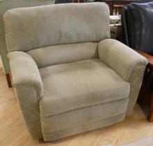 OVERSIZE LA-Z-BOY RECLINER