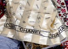 VINTAGE SCARVES