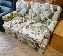 SNYDER FURNITURE LOVESEAT