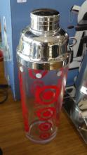 BAR SET, MARTINI SHAKER AND ICE CRUSHER