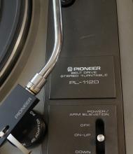 PIONEER TURNTABLE AND CASSETTE DECK