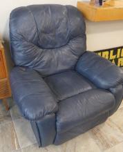 NAVY BLUE LEATHER RECLINER