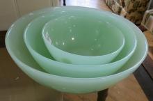 JADEITE MIXING BOWL SET