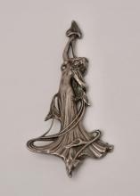 ART NOUVEAU BROOCHES