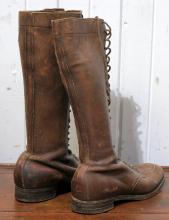 ANTIQUE BOOTS AND STRETCHERS