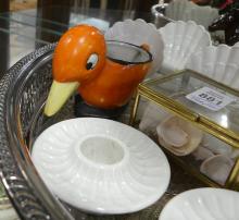 TABLE ACCESSORIES AND FIGURINES