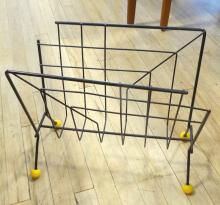 LAMP AND MAGAZINE RACK