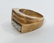 10KT GOLD RING