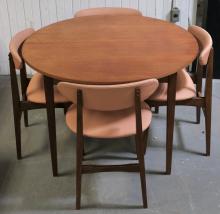 TEAK TABLE & CHAIRS