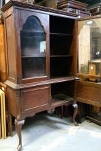 CHINA CABINET