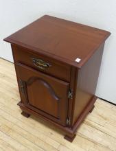 KRUG NIGHTSTAND