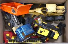 BOX LOT OF TONKA TRUCKS