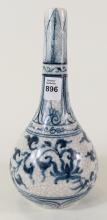 CHINESE "KRAAK" PORCELAIN VASE