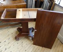 MAHOGANY GAMES TABLE